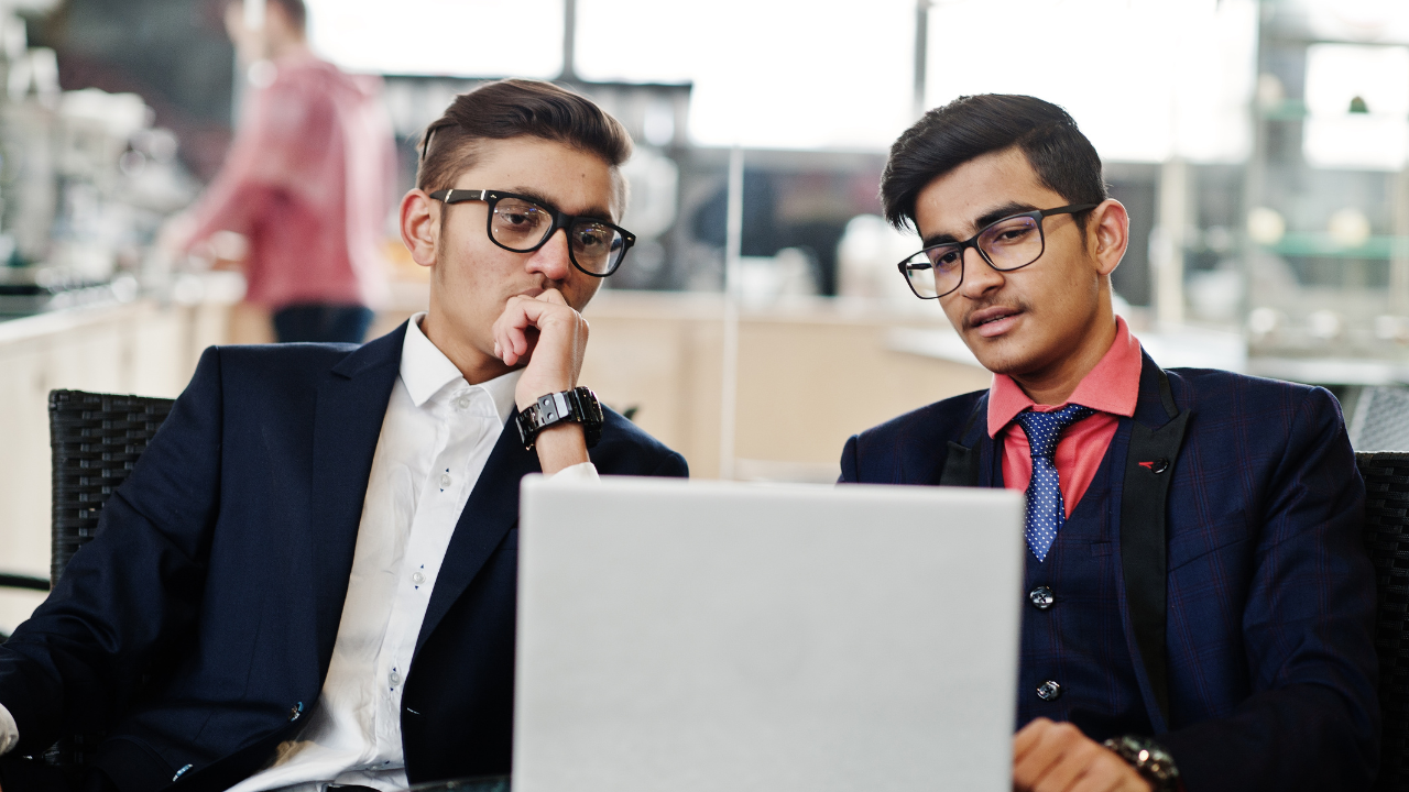 BA General vs BA Hons: Which Has Better Career Scope?