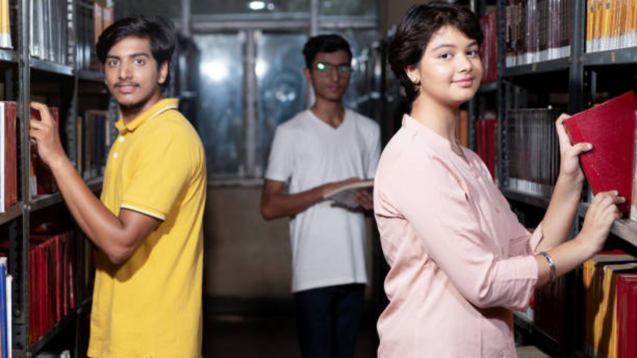 Common Mistakes Students Make While Choosing a College